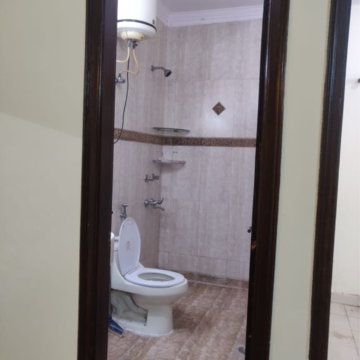Bathroom in 2 BHK Builder Floor at Saket – for Rent