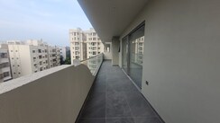 4 BHK + Pooja Room,Servant Room,Study Room Apartment For Sale in DSR W