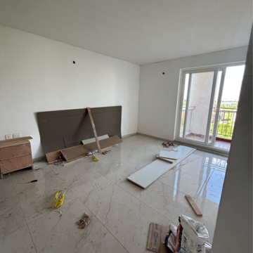 Team Area in 3 BHK Apartment at Rishita Manhattan, Sarsawan – for Rent