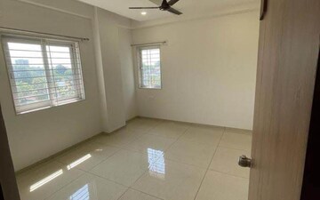 2 BHK Apartment For Rent in Indoria Rudra Apartments, Naupada