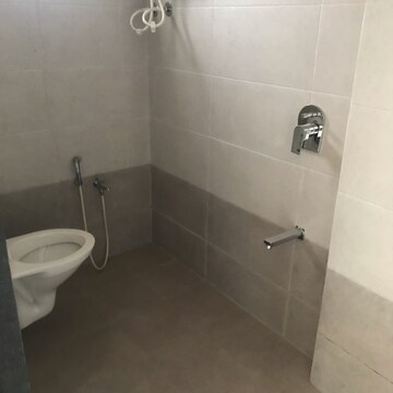 Bathroom in 3 BHK Apartment at Orchid Flora, Vemali – for Rent