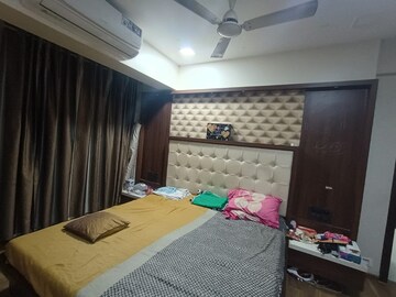 Bedroom in 2 BHK Apartment at Palm Beach Silver Sands CHS, Andheri West – for Rent
