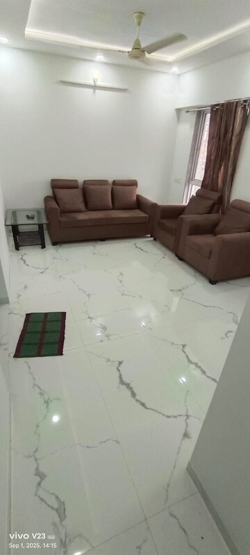 Team Area in 3 BHK Apartment at RB Silver Tarika, Kothrud – for Rent