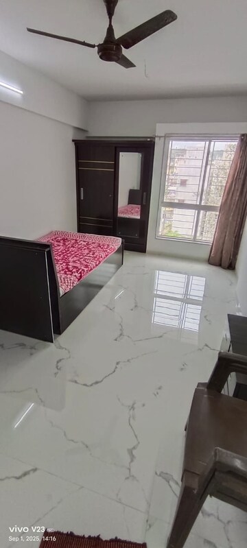 Team Area in 3 BHK Apartment at RB Silver Tarika, Kothrud – for Rent