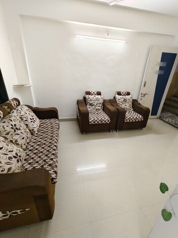 Furnished Amenities in 1 BHK Apartment at Anand Park Koregaon, Koregaon Park – for Rent