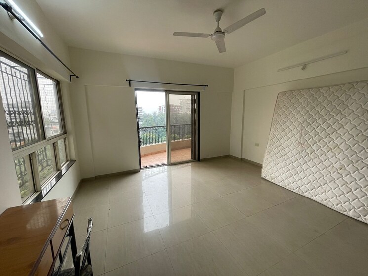 Room, kumar-presidency 3 Bedroom 1500 Sq.Ft. Apartment In Koregaon Park Pune 9138171