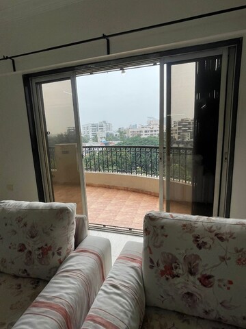 Living Room in 3 BHK Apartment at Kumar Presidency, Koregaon Park – for Rent