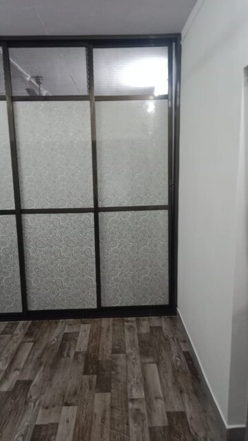 Room in 1 RK Apartment at Nagari Niwara CHS, Goregaon East – for Rent
