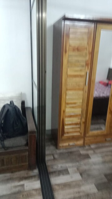Room in 1 RK Apartment at Nagari Niwara CHS, Goregaon East – for Rent