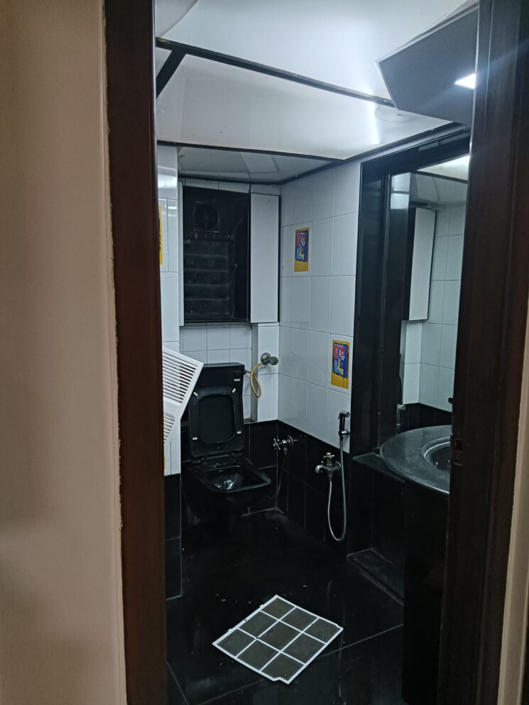 Kitchen, omkar-veda-exclusive 3 Bedroom 1588 Sq.Ft. Apartment In Parel Mumbai 9138189