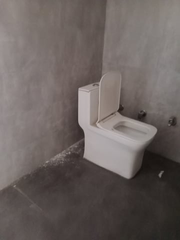 Room in 2 BHK Builder Floor at Sector 17 – for Rent