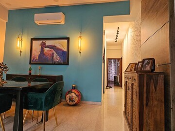 Living Room in 3.5 BHK Apartment at Smart World Orchard, Sector 61 – for Rent