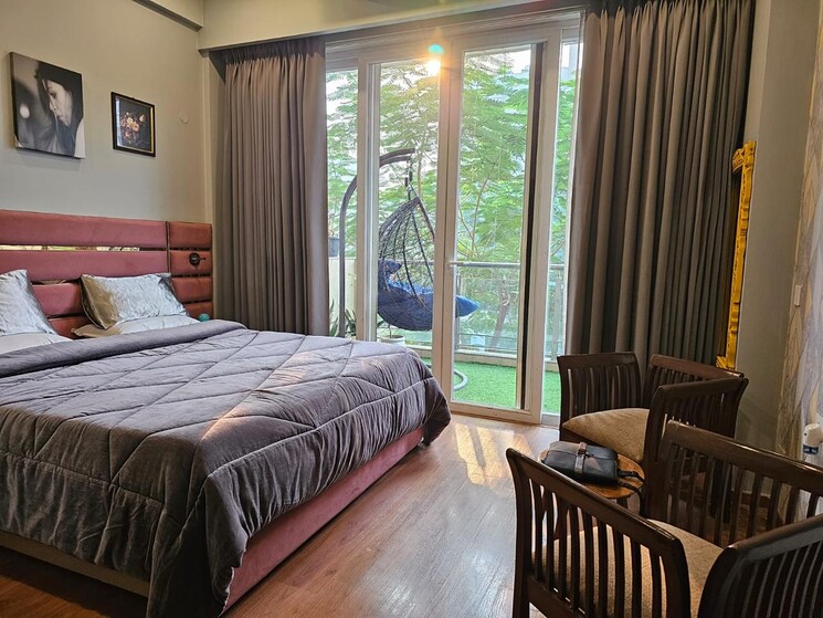 Bedroom, smart-world-orchard 3.5 Bedroom 1712 Sq.Ft. Apartment In Sector 61 Gurgaon 9138235