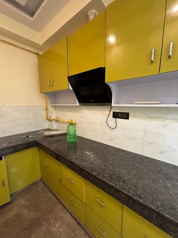 Team Area in 2 BHK Builder Floor at RWA Apartments Sector 47, Sector 47 – for Rent