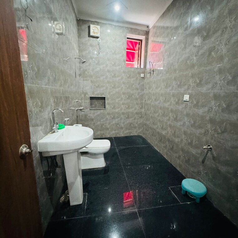 Team Area, rajokri 1 Bedroom 600 Sq.Ft. Independent House In Rajokri Delhi 9138261