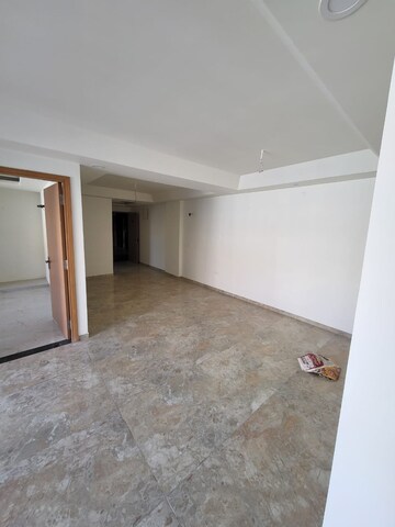 Room in 3 BHK Apartment at Prem Sagar Apartments, Nirman Nagar – for Rent
