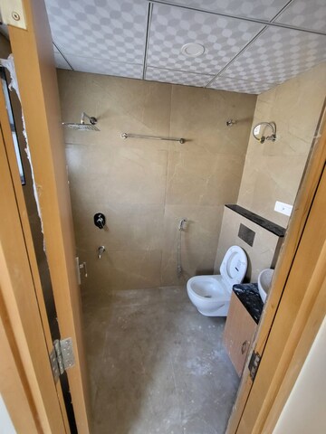 Furnished Amenities in 3 BHK Apartment at FS Pinnacle, Jyothi Nagar – for Rent