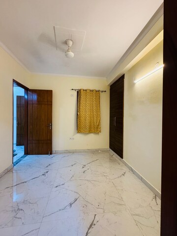 Bedroom in 2 BHK Builder Floor at Saket – for Rent