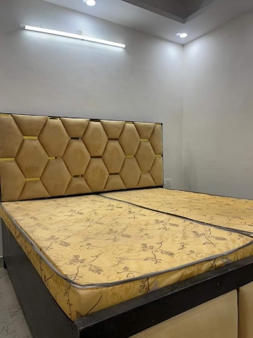 Bedroom in 2 BHK Builder Floor at Saket – for Rent