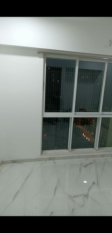 Master Bedroom in 2 BHK Apartment at Nahar Amaryllis Towers and Plaza, Chandivali – for Rent