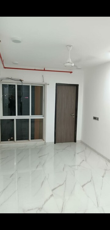 2 BHK Apartment For Rent in Nahar Amaryllis Towers and Plaza, Chandivali