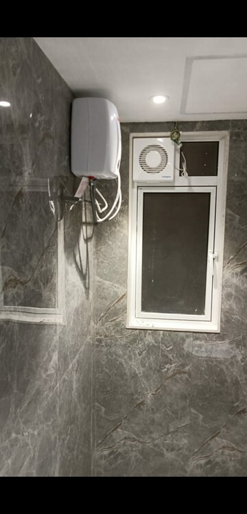 Bathroom in 2 BHK Apartment at Nahar Amaryllis Towers and Plaza, Chandivali – for Rent