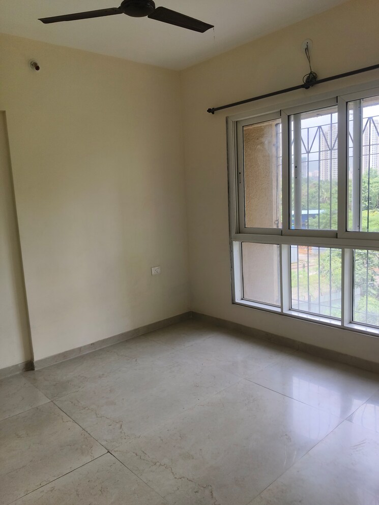 Room, dosti-west-county 2 Bedroom 628 Sq.Ft. Apartment In Balkum Pada Thane 9138359