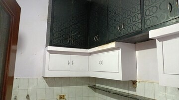 Kitchen in 2 BHK Builder Floor at Vaishali Sector 2 – for Rent