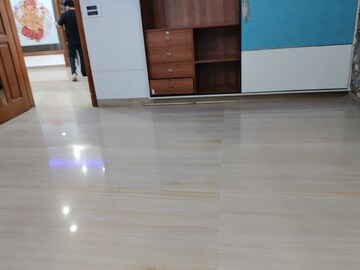 Room in 3 BHK Independent House at Sector 108 – for Rent