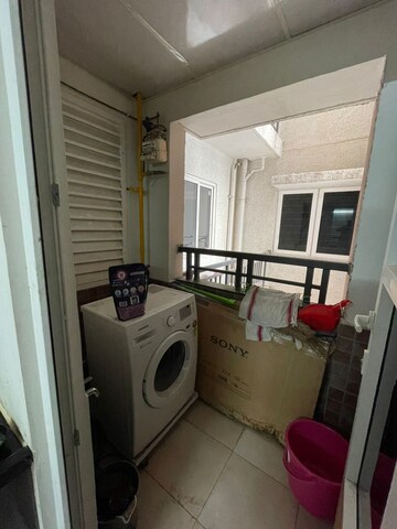 Team Area in 2 BHK Apartment at Aparna Sarovar Zenith, Nallagandla – for Rent