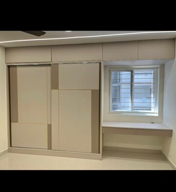 Room in 2.5 BHK Apartment at SMR Vinay Iconia Hyderabad, Kondapur – for Rent