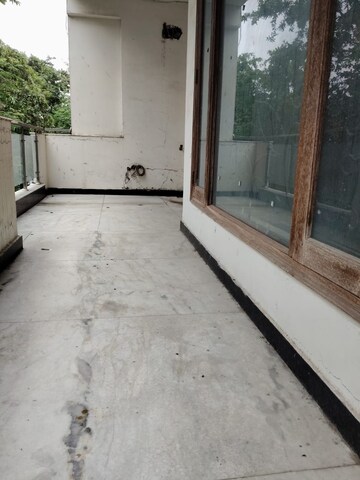 Balcony in 2.5 BHK Builder Floor at Sector 92 – for Rent