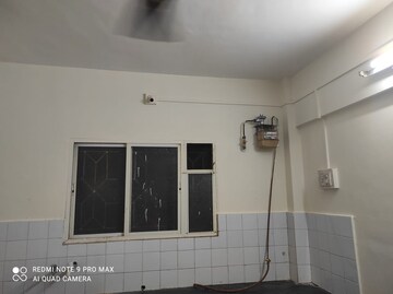 Bathroom in 2.5 BHK Apartment at Amey Apartments, Rambaug Colony – for Rent