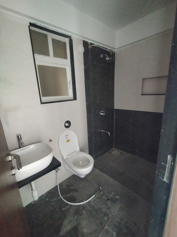 2 BHK Apartment For Rent in 4 Taljai Hills Phase 1