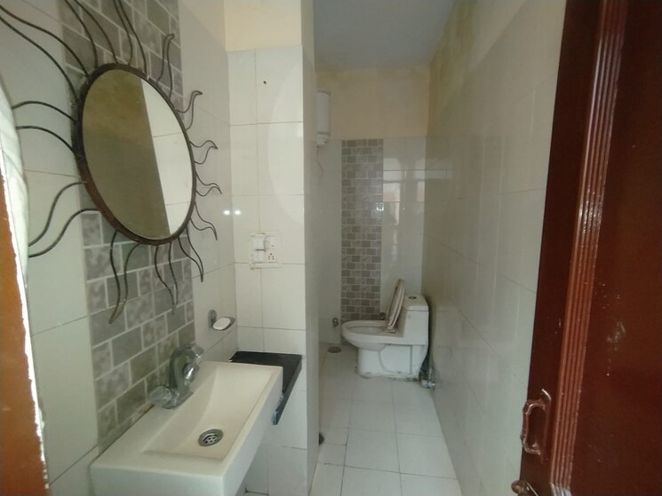Bathroom, sector 13 2 Bedroom 900 Sq.Ft. Independent House In Sector 13 Chandigarh 9138535