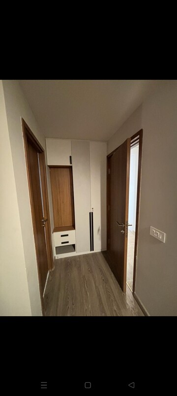 Room in 4 BHK Builder Floor at Sector 57 – for Sale