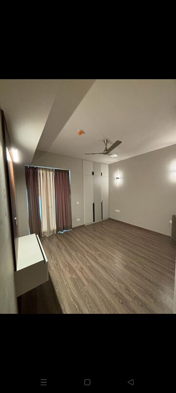 Bedroom in 4 BHK Builder Floor at Sector 57 – for Sale