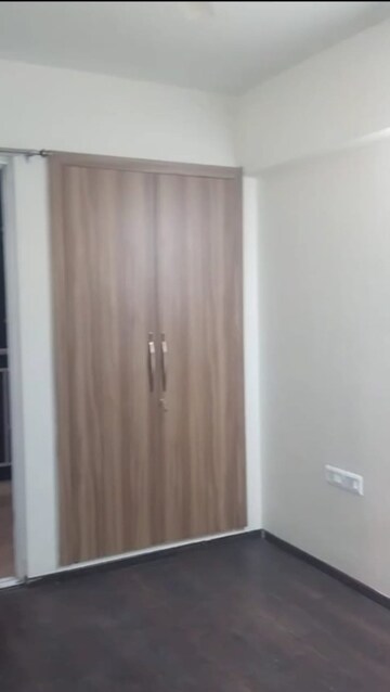 Furnished Amenities in 4 BHK Apartment at Sonari – for Rent