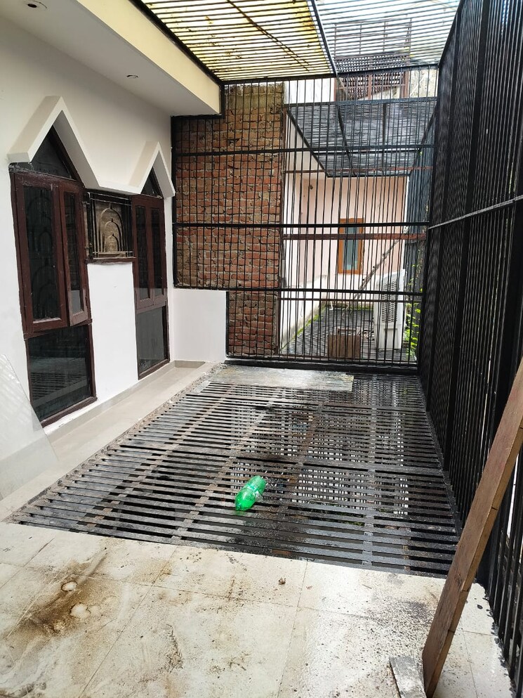 Exterior View, alpha ii greater noida 2 Bedroom 1000 Sq.Ft. Builder Floor In Alpha Ii Greater Noida Greater Noida 9138655