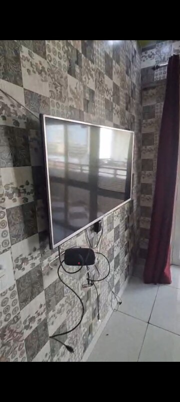Bathroom in 2 BHK Apartment at Emerald Anmol, Sector 88 – for Rent