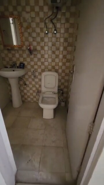 Bathroom in 2.5 BHK Apartment at Nirala Greenshire Phase I, Patwari – for Sale