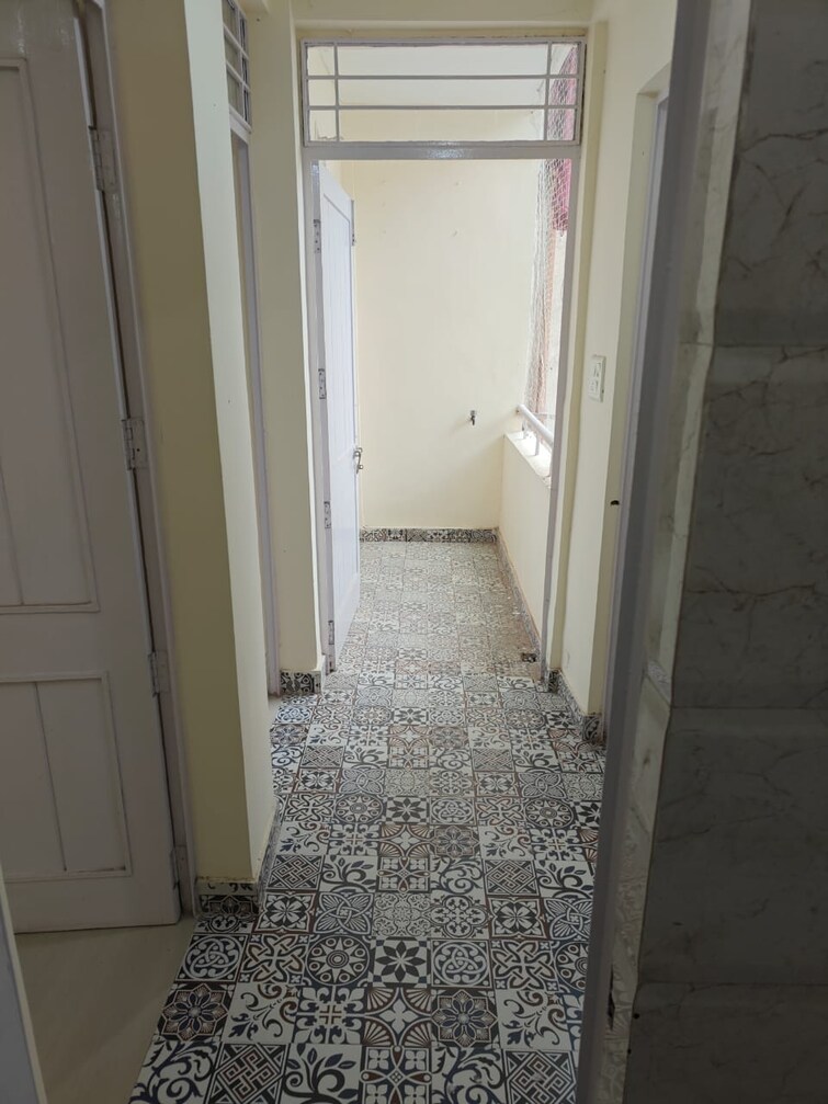 undefined, sector 11 dwarka 1 Bedroom 450 Sq.Ft. Apartment In Sector 11 Dwarka Delhi 9138802