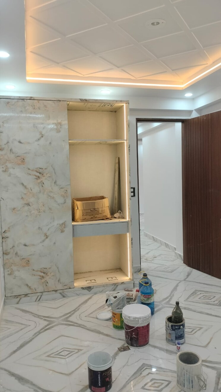 Room, sector 6 dwarka 3 Bedroom 1400 Sq.Ft. Apartment In Sector 6 Dwarka Delhi 9138890