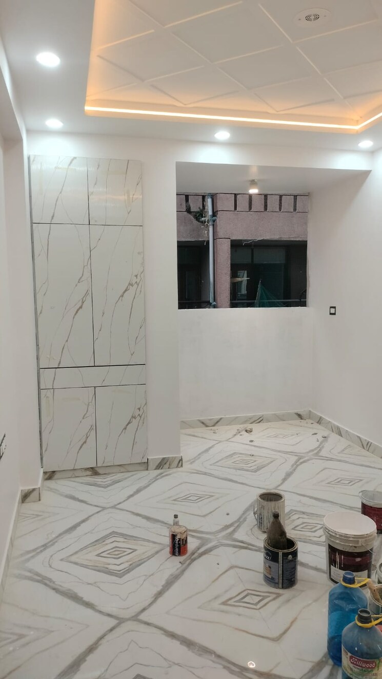 Room, sector 6 dwarka 3 Bedroom 1400 Sq.Ft. Apartment In Sector 6 Dwarka Delhi 9138890