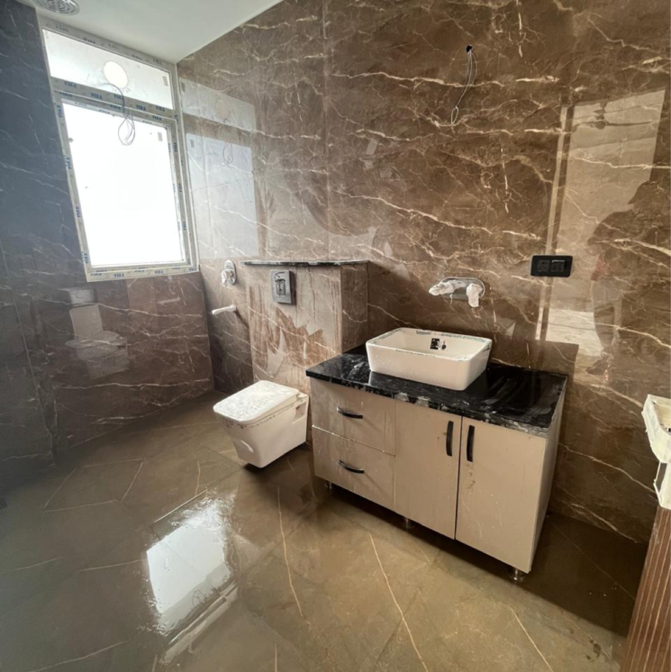 Bathroom, vipul-belmonte 3 Bedroom 2450 Sq.Ft. Apartment In Sector 53 Gurgaon 9138942
