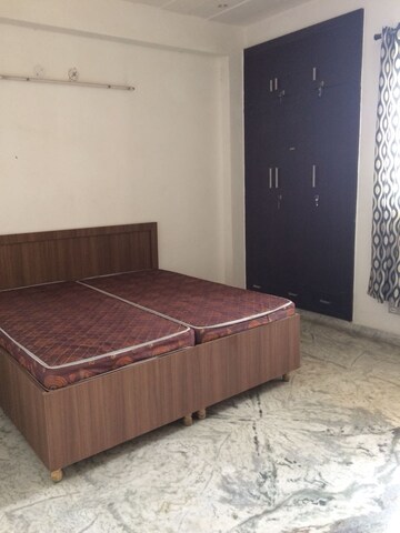 Bedroom in 2 BHK Builder Floor at Orchid Island, Sector 51 – for Rent