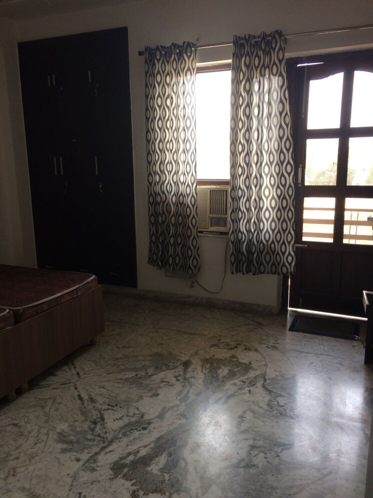 Room, orchid-island 2 Bedroom 1100 Sq.Ft. Builder Floor In Sector 51 Gurgaon 9138944