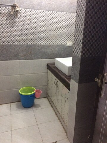 Bathroom in 2 BHK Builder Floor at Orchid Island, Sector 51 – for Rent