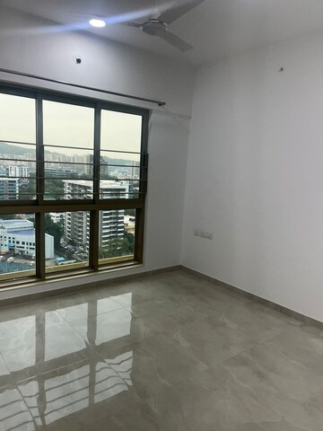 Room in 2 BHK Apartment at Sheth Vasant Blossom, Marol – for Rent
