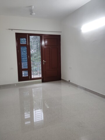 1 BHK Independent House For Rent in Sector 49